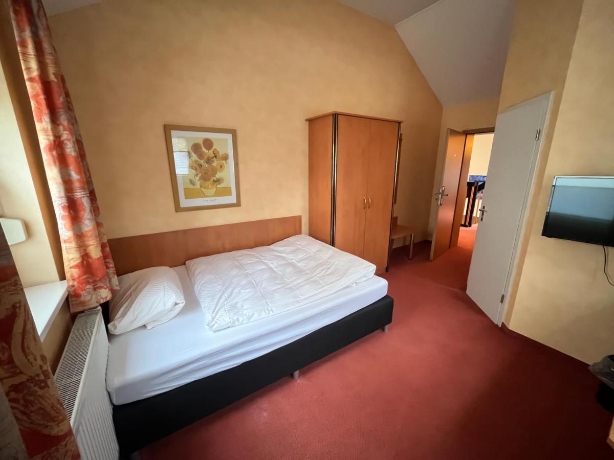 Landhotel Ritter-Post Angelbachtal エクステリア 写真